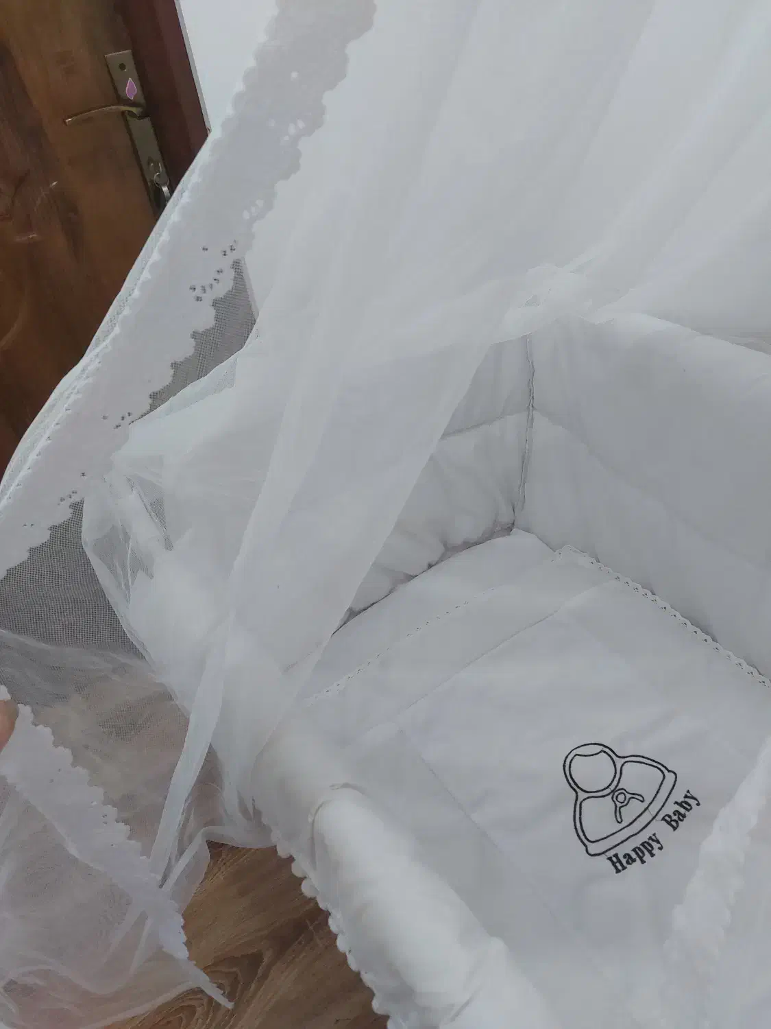 تخت کودک|تخت و صندلی بچه|جم, |دیوار