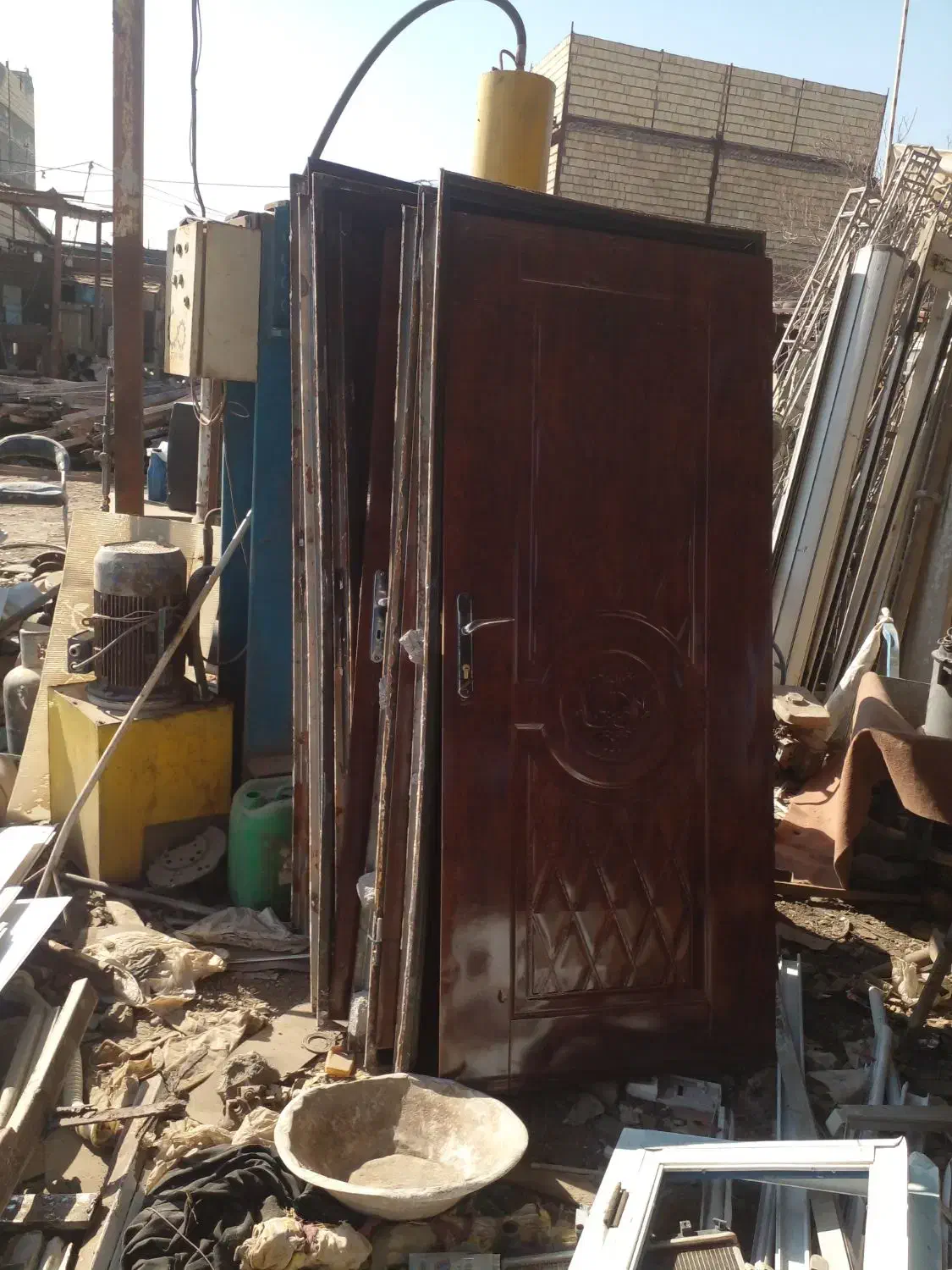 درب اتاق .شیشه سکوریت|مصالح و تجهیزات ساختمان|مشهد, پنجتن|دیوار