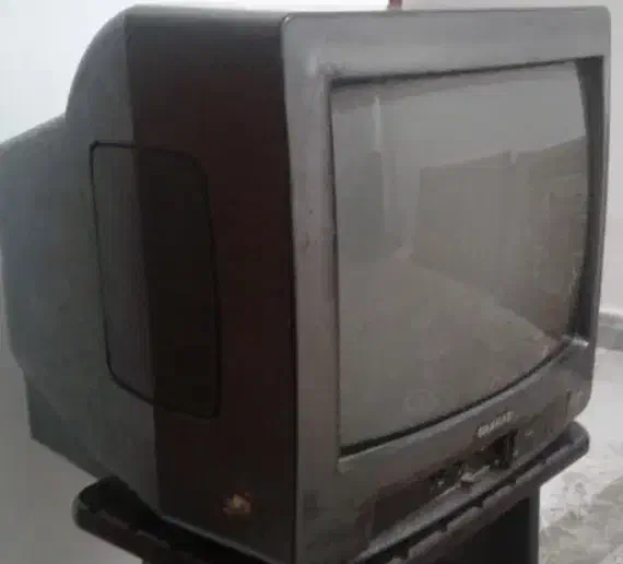 تلویزیون ۱۴ اینج مارک الجی|تلویزیون و پروژکتور|بهبهان, |دیوار