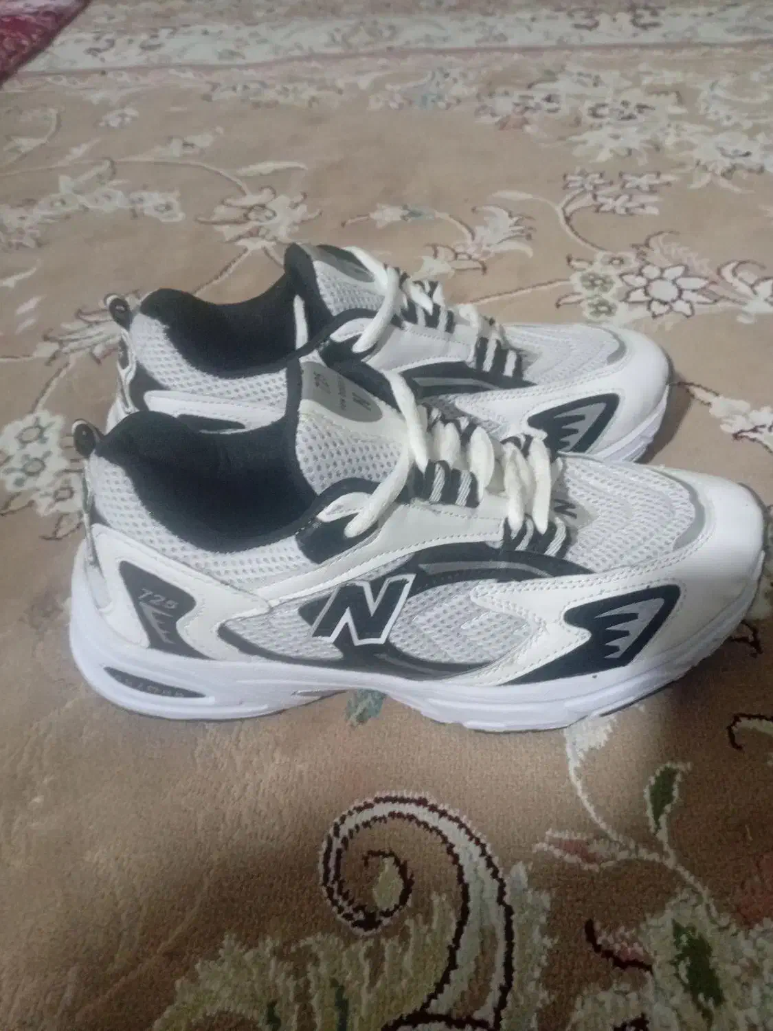 کفش سفید|کیف، کفش، کمربند|قوچان, |دیوار