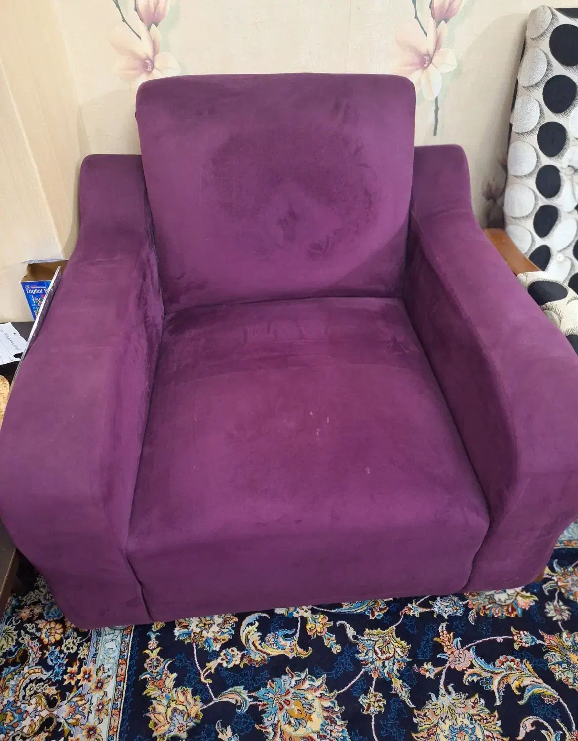 ست مبل و ناهارخوری|مبلمان خانگی و میز عسلی|رشت, خمیران زاهدان|دیوار