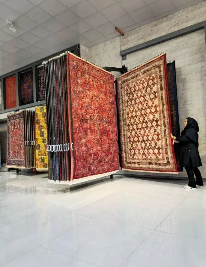 چرا فرش حدادی بهترین انتخاب برای خرید است|فرش|بوشهر, |دیوار