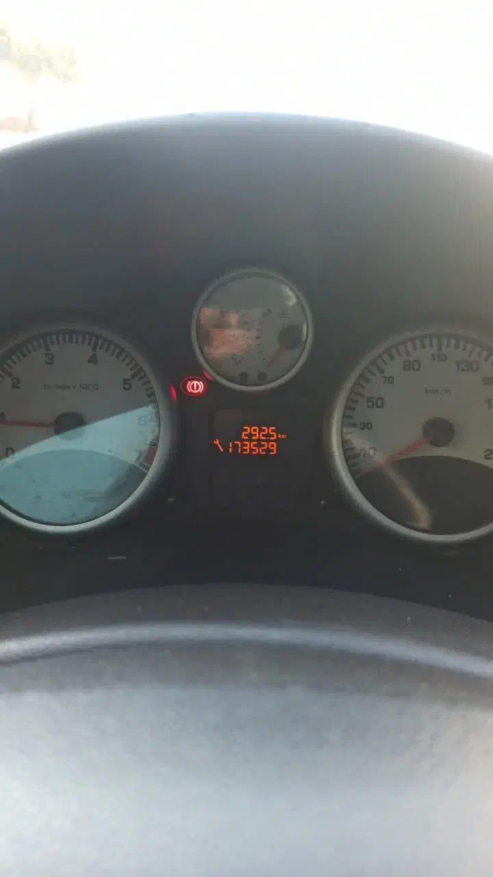 207|خودرو سواری و وانت|شاهرود, |دیوار