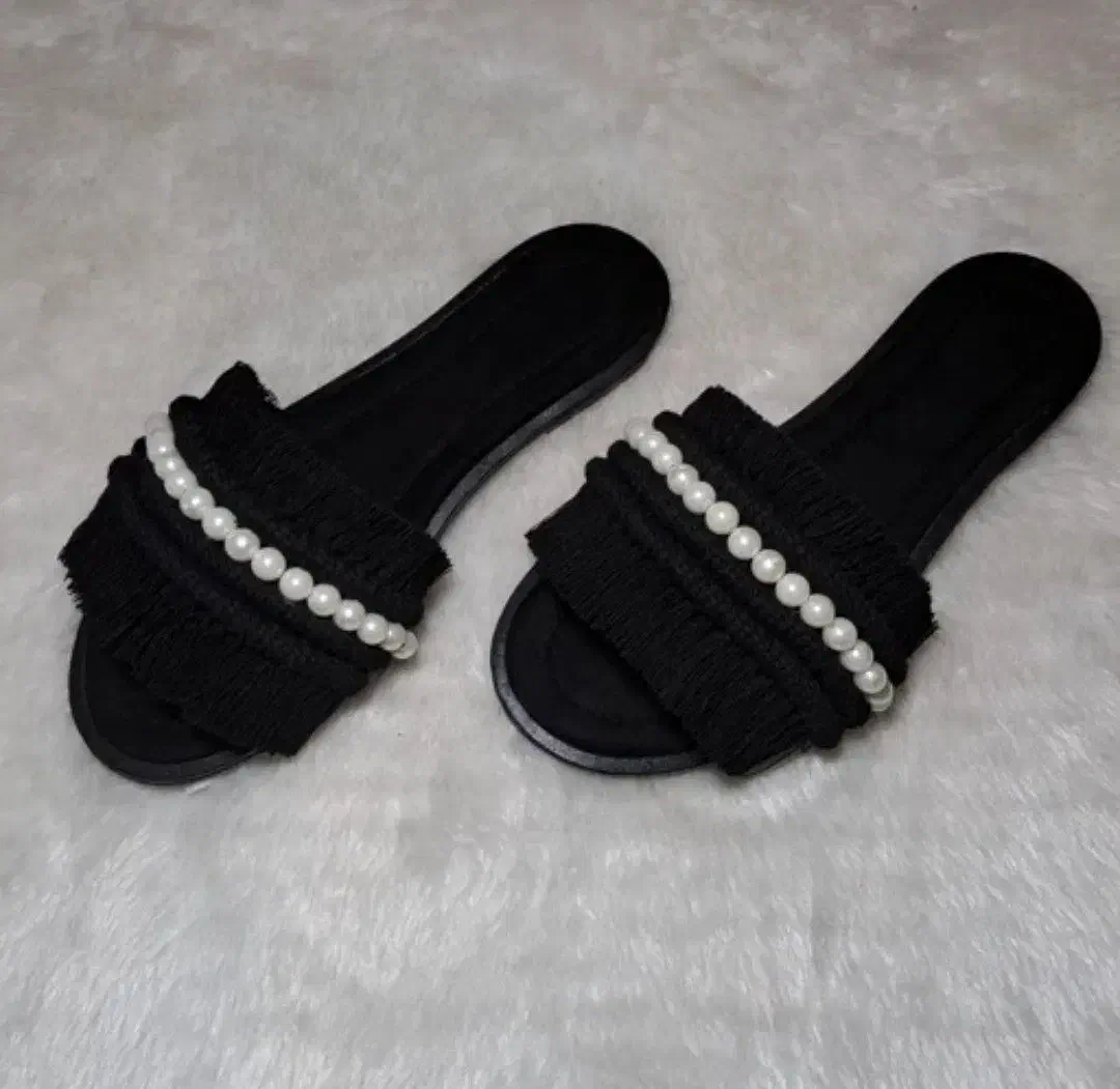 کفش|کیف، کفش، کمربند|تربت جام, معدآباد|دیوار