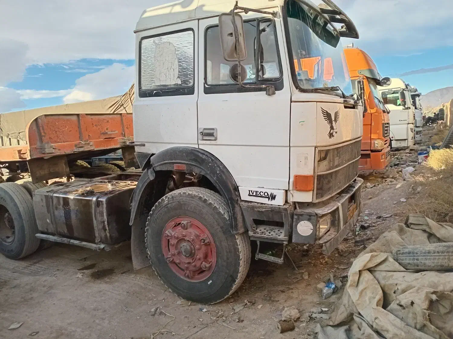 اویکو ۳۳۰|خودرو سنگین|نجف‌آباد, فیروزآباد|دیوار