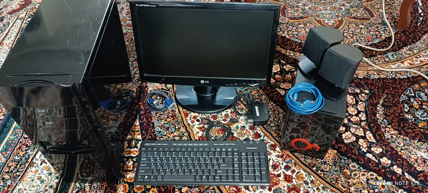 کامپیوتر به همراه تجهیزات|رایانه رومیزی|اصفهان, کوی امیریه|دیوار