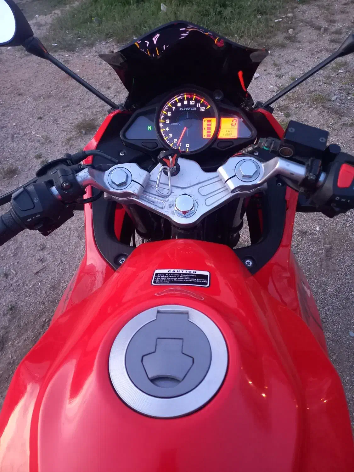 مگلی ۲۰۰|موتورسیکلت|تویسرکان, |دیوار