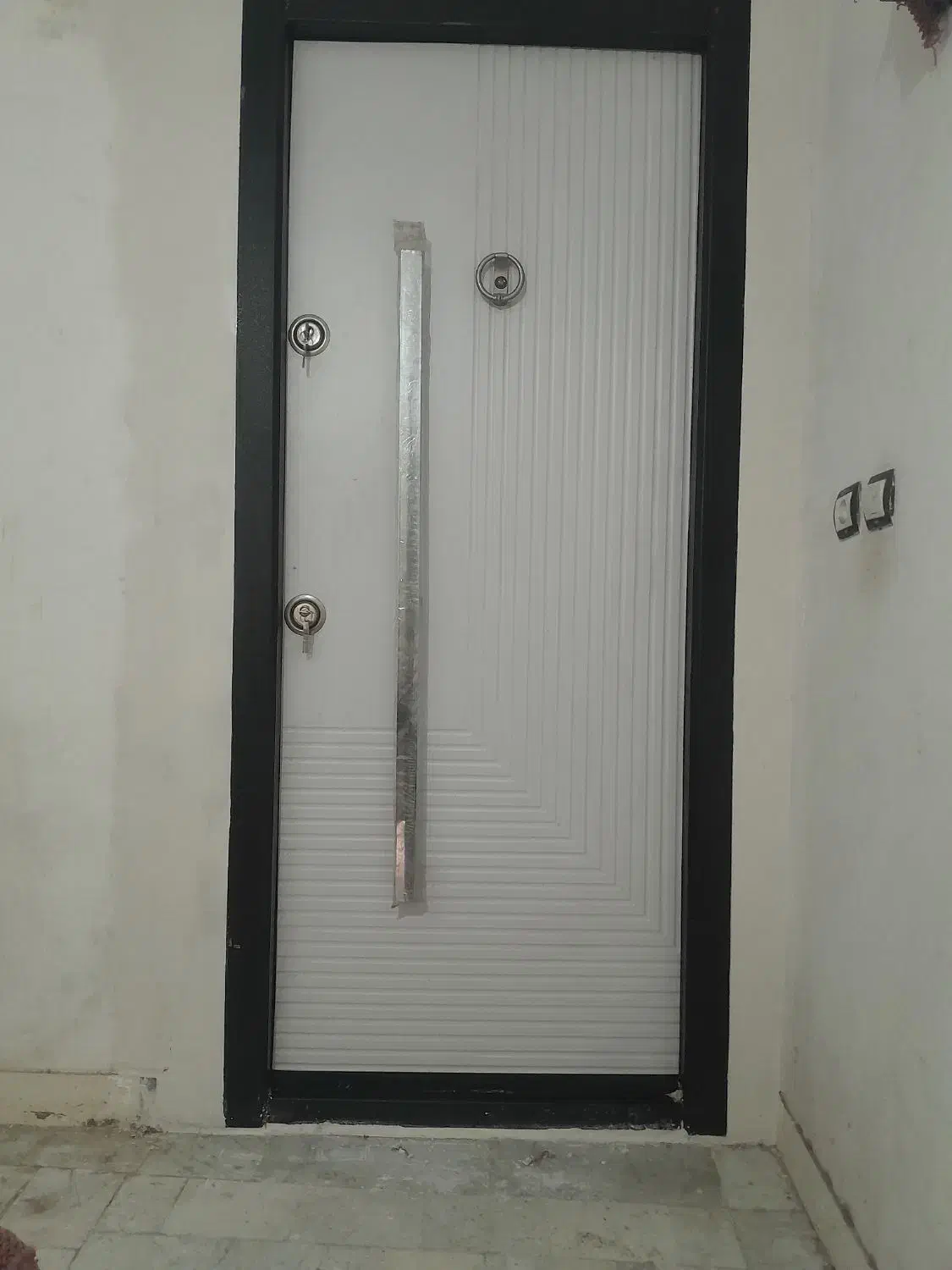 نصب درب ضد سرقت|خدمات پیشه و مهارت|گنبد کاووس, |دیوار