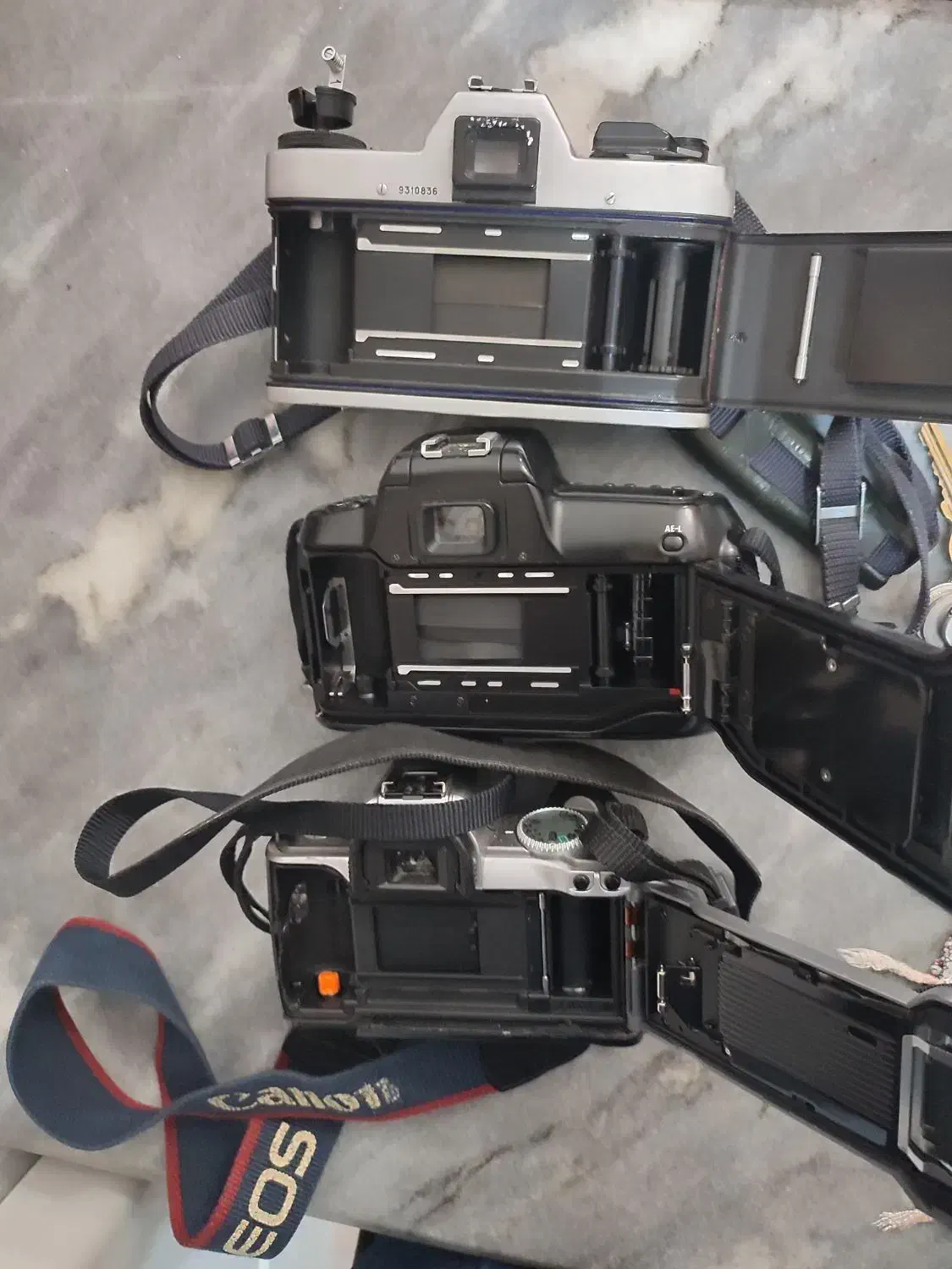 سه دستگاه بدنه دوربین آنالوگ|دوربین عکاسی و فیلمبرداری|تبریز, |دیوار