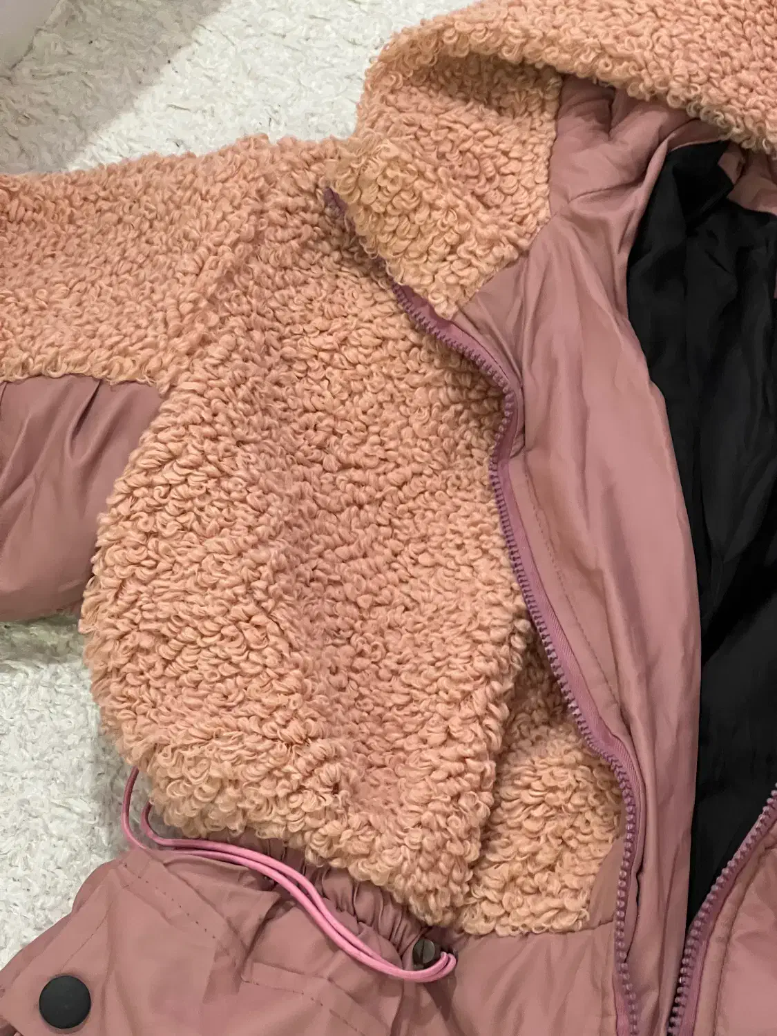 کاپشن نو فقط ۳۹۰|لباس|میانه, |دیوار