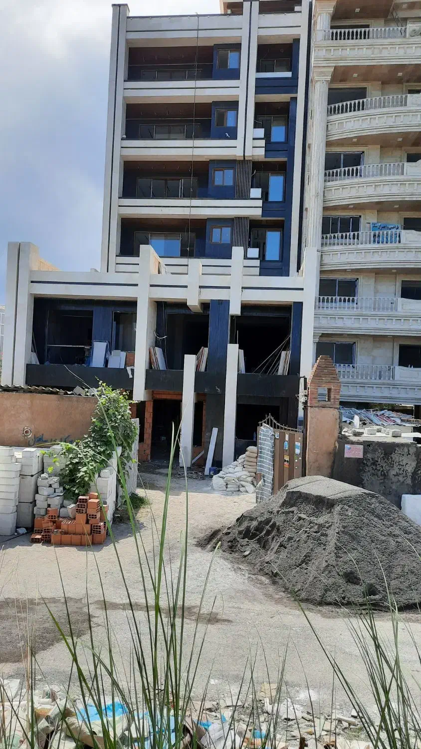 بتعدادی شاگردو اوسا برقکار کار نیازمندیم|استخدام معماری، عمران و ساختمانی|نوشهر, |دیوار