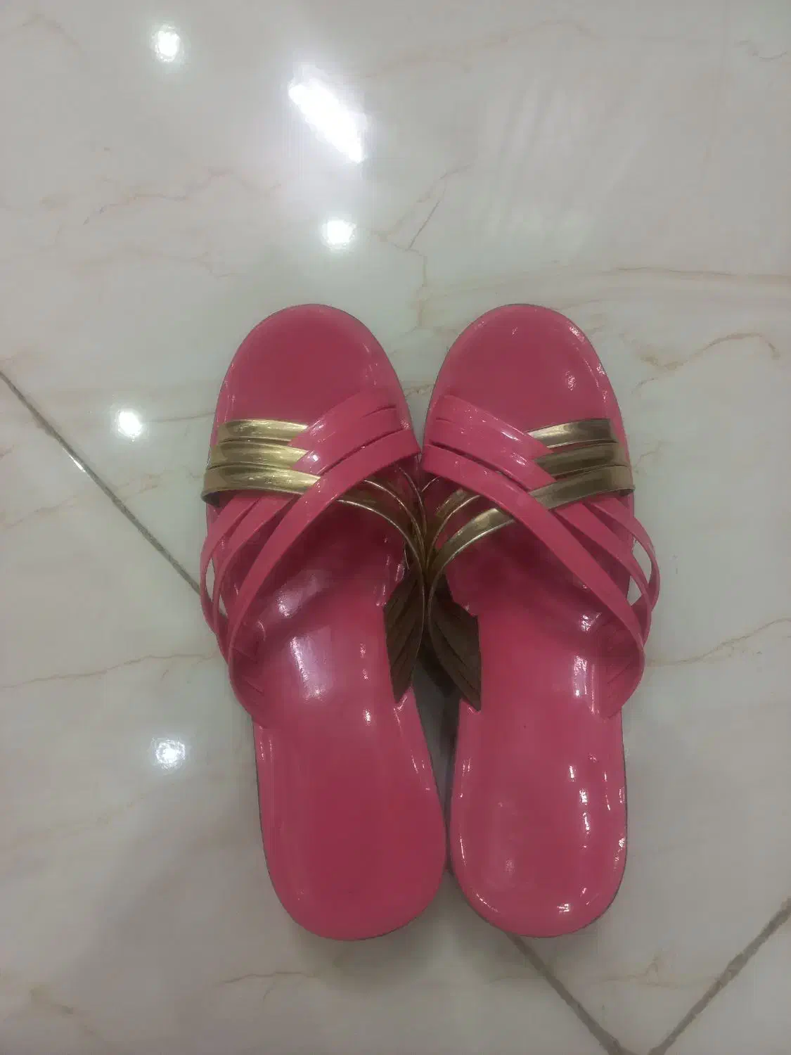 دمپایی رو فرشی دخترانه سایز ۳۵|کیف، کفش، کمربند|بروجرد, |دیوار