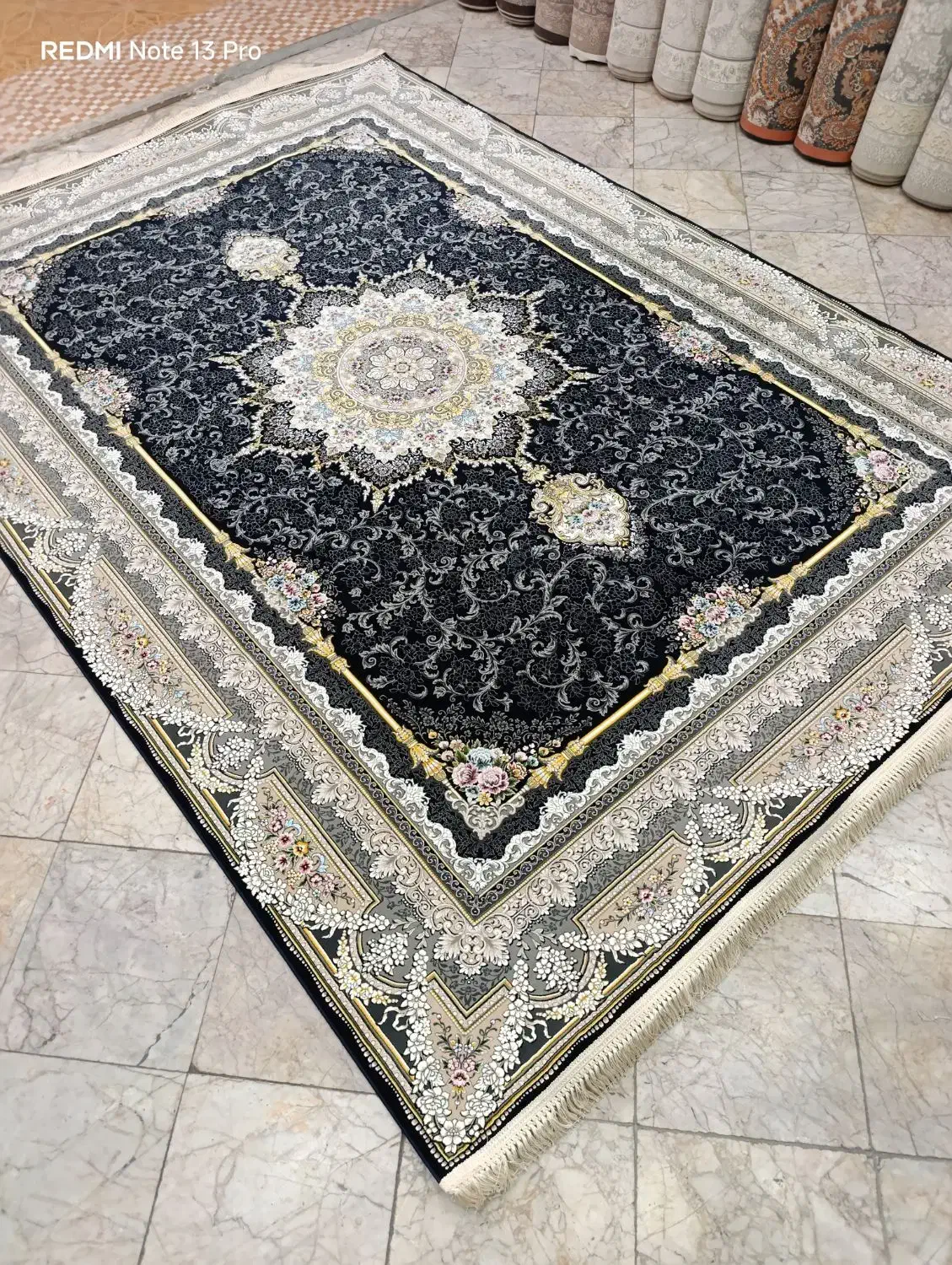 فرش دانا /۳تخته آخر۹متری ۱۲۰۰شانه تمام نخ /تخفیفی|فرش|مشهد, ایثارگران|دیوار