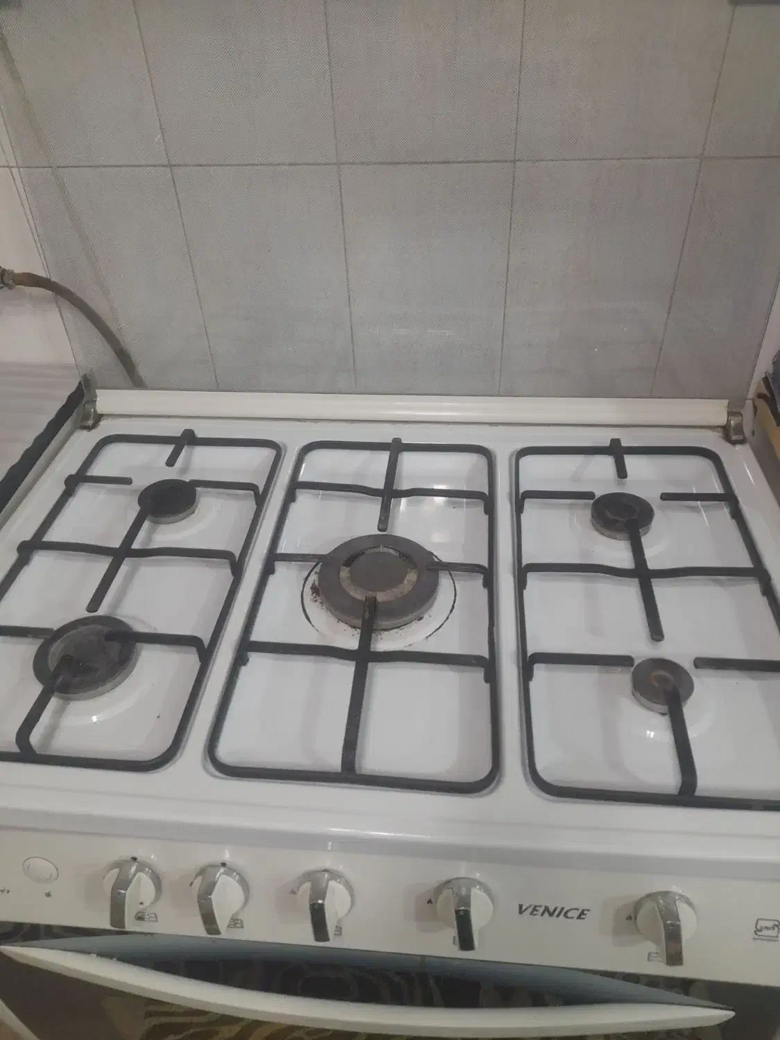 اجاق گاز در حد نو|اجاق گاز و لوازم برقی پخت‌وپز|کاشان, فاز ۲ ناجی آباد|دیوار