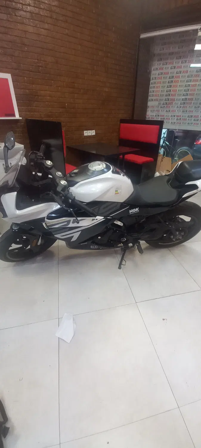 keeway k249R|موتورسیکلت|تهران, شهرک غرب|دیوار