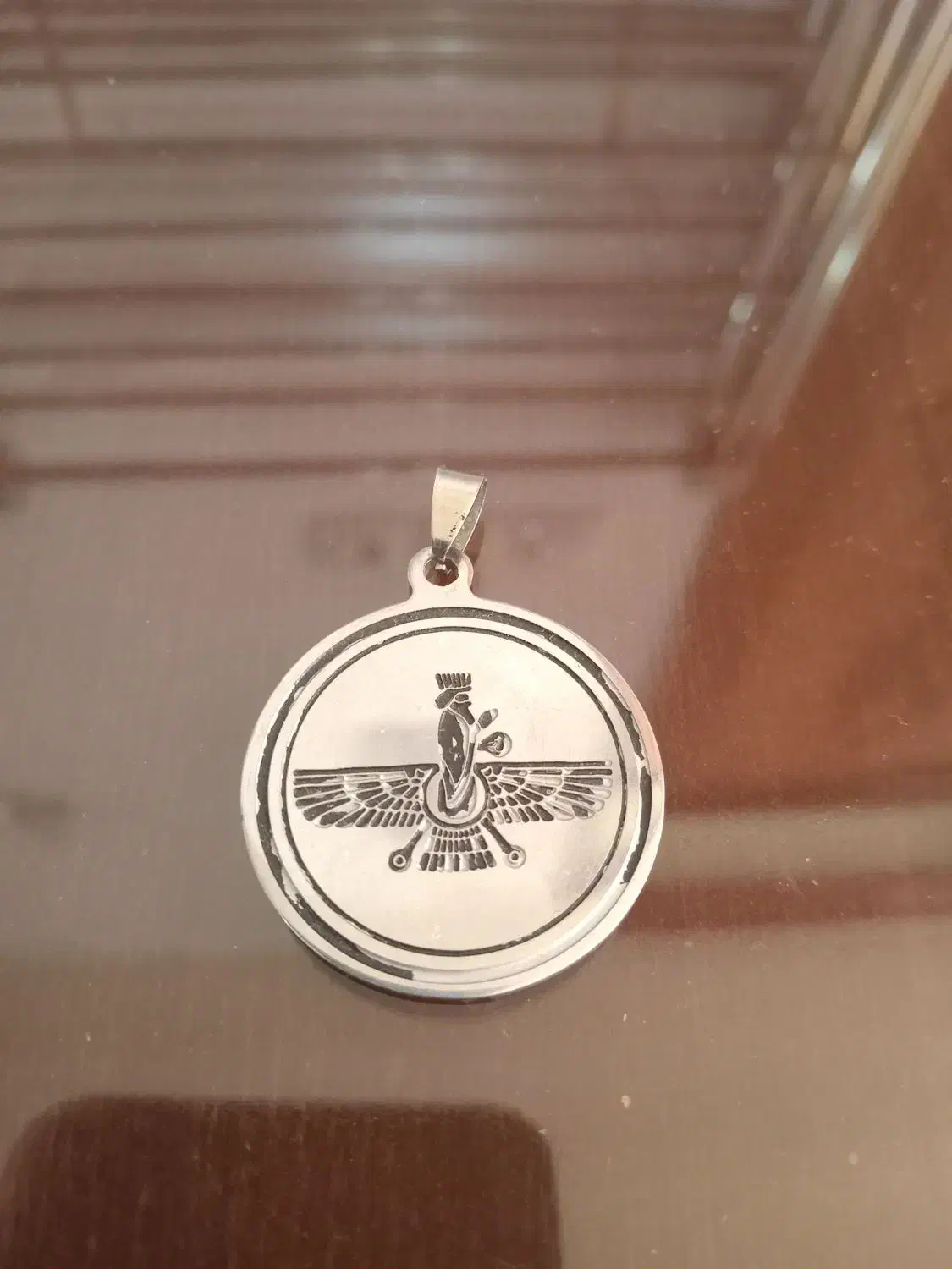 گردن آویز ۸|کلکسیون اشیاء عتیقه|فولادشهر, فولادشهر|دیوار