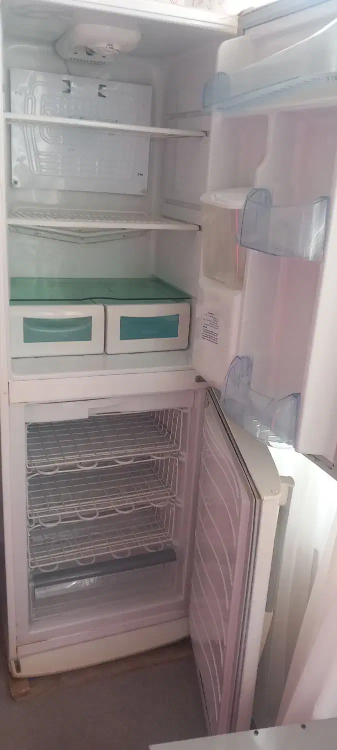 یخچال دونار|یخچال و فریزر|ملکشاهی, |دیوار