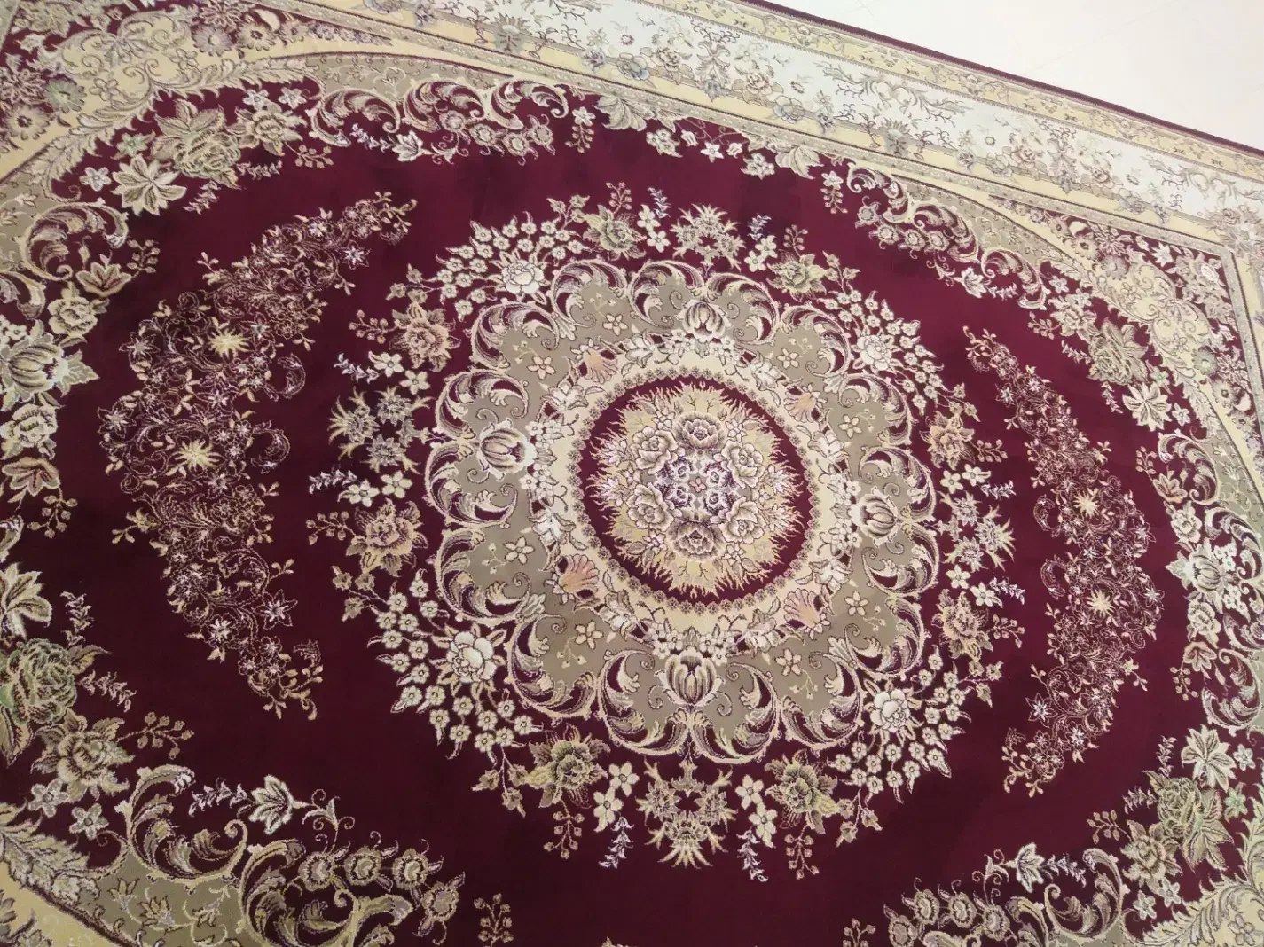 فرش سالم|فرش|ایلام, |دیوار