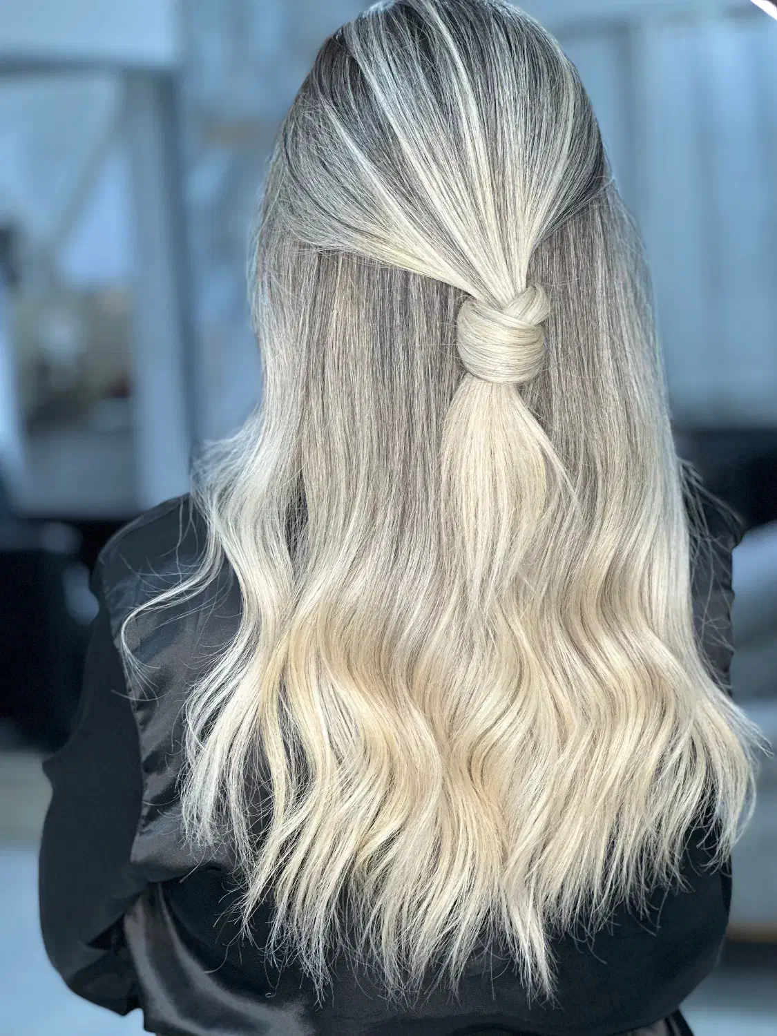 نیازمند دستیار رنگ|استخدام درمانی، زیبایی، بهداشتی|بندر کنگان, |دیوار