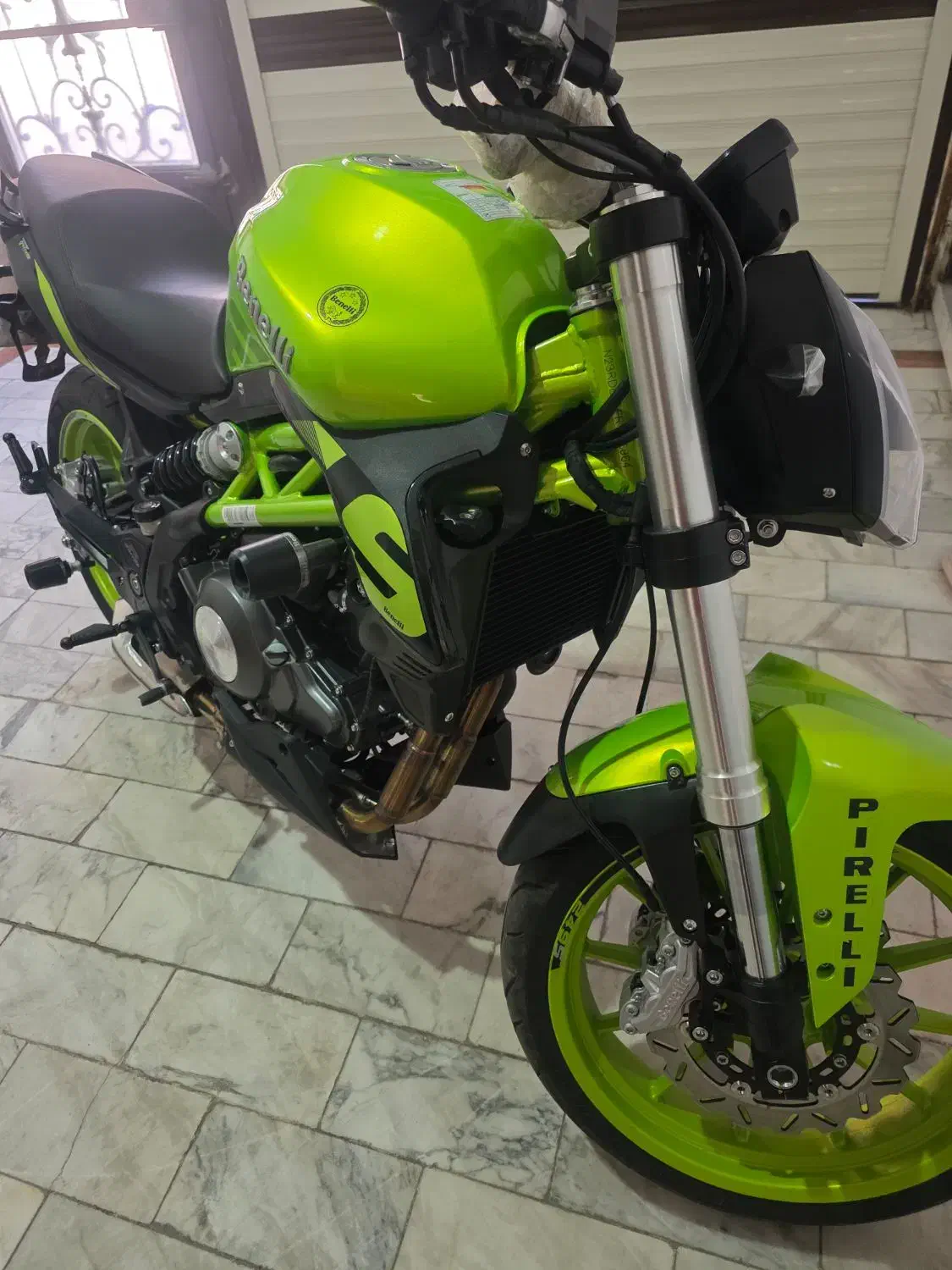 بنلی ۳۰۰ جفت مدل ۱۴۰۳ درحد خشک|موتورسیکلت|قم, چهل درخت‎|دیوار