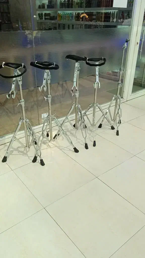 پایه داربوکا و جیمبی|درام و پرکاشن|بابل, |دیوار