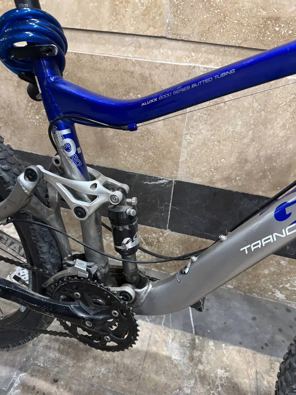 دوچرخه جاینت ۲کمک|دوچرخه، اسکیت، اسکوتر|ساری, |دیوار