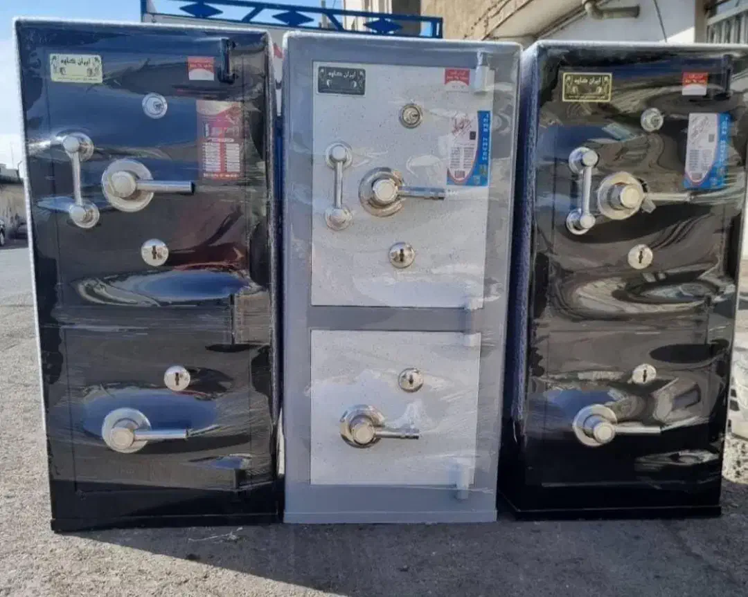 گاوصندوق ها قد۷۰ به بالا با قفسه‌های متحرک|ابزارآلات|نیشابور, شهرک فرهنگیان|دیوار