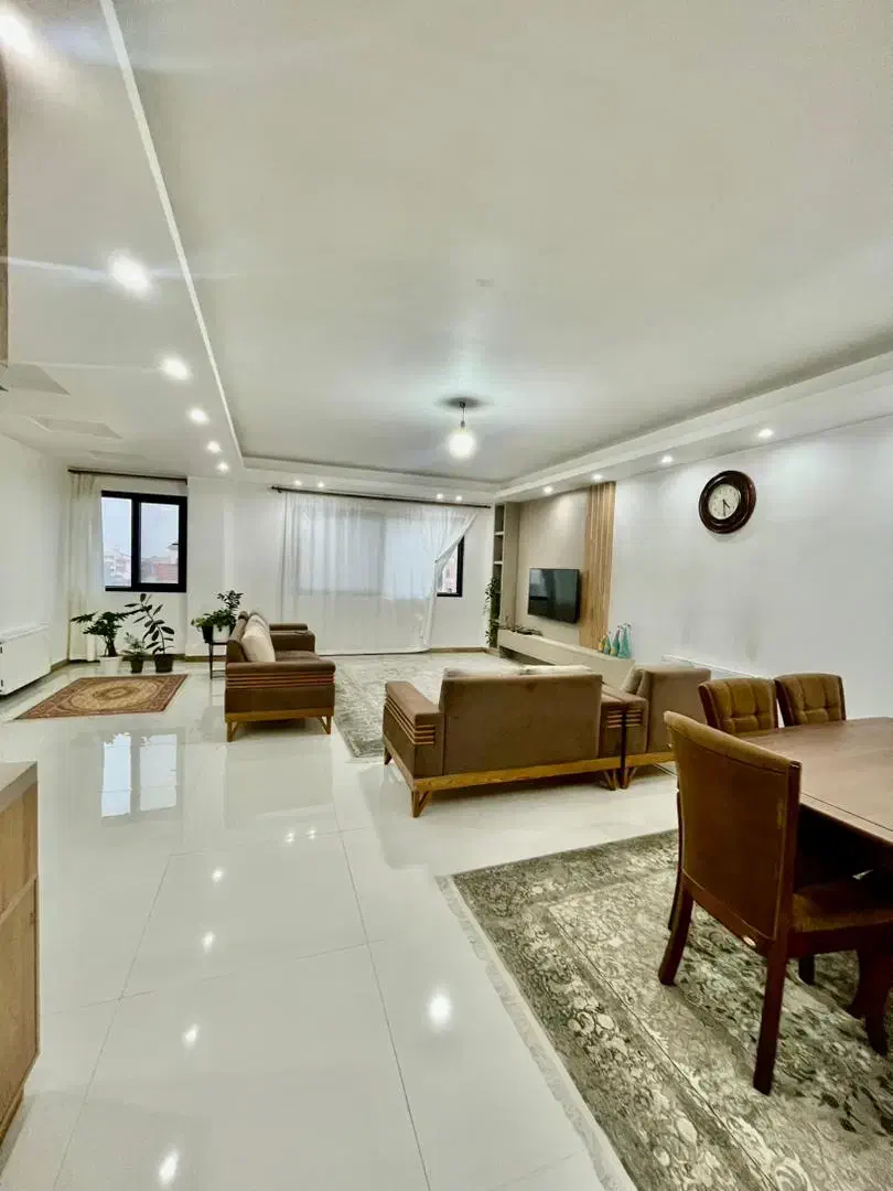 واحد ۲ خواب ۱۱۰ متری در خ.تهران|فروش آپارتمان|قائمشهر, |دیوار