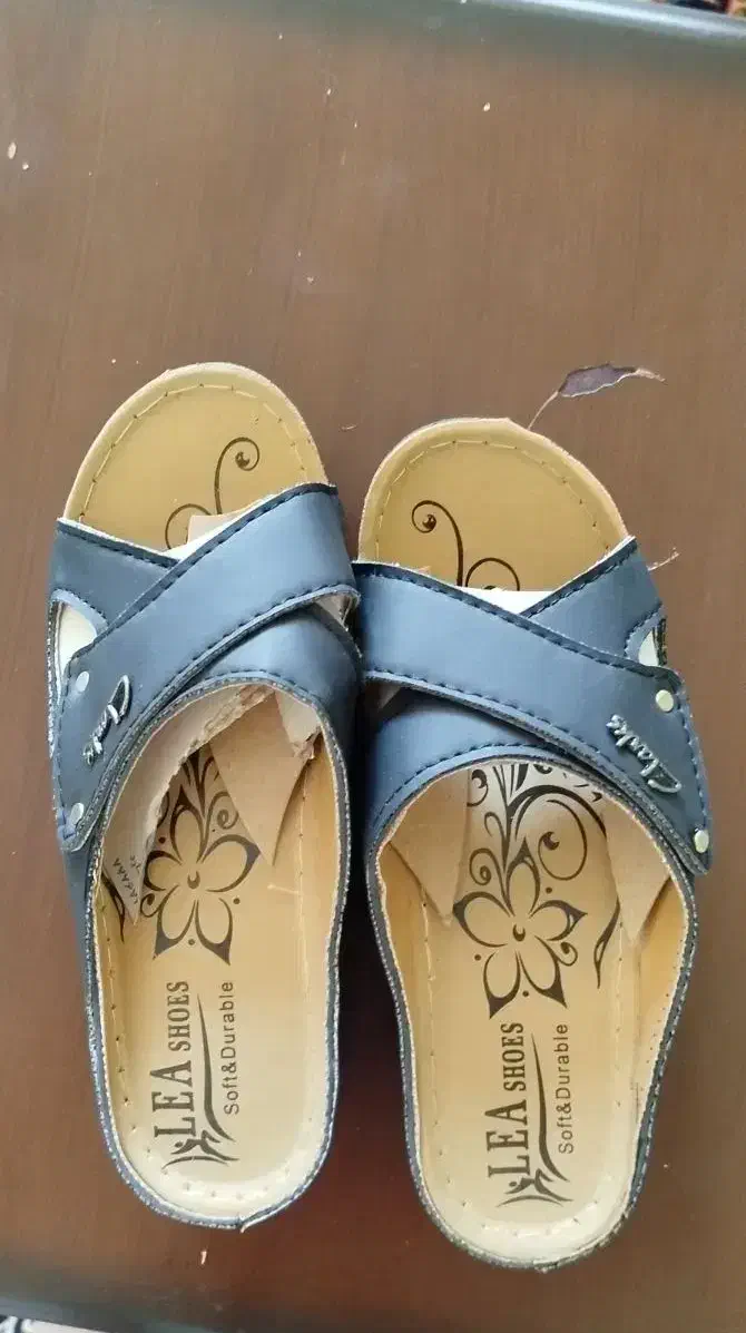 دمپایی زنانه|کیف، کفش، کمربند|دورود, |دیوار