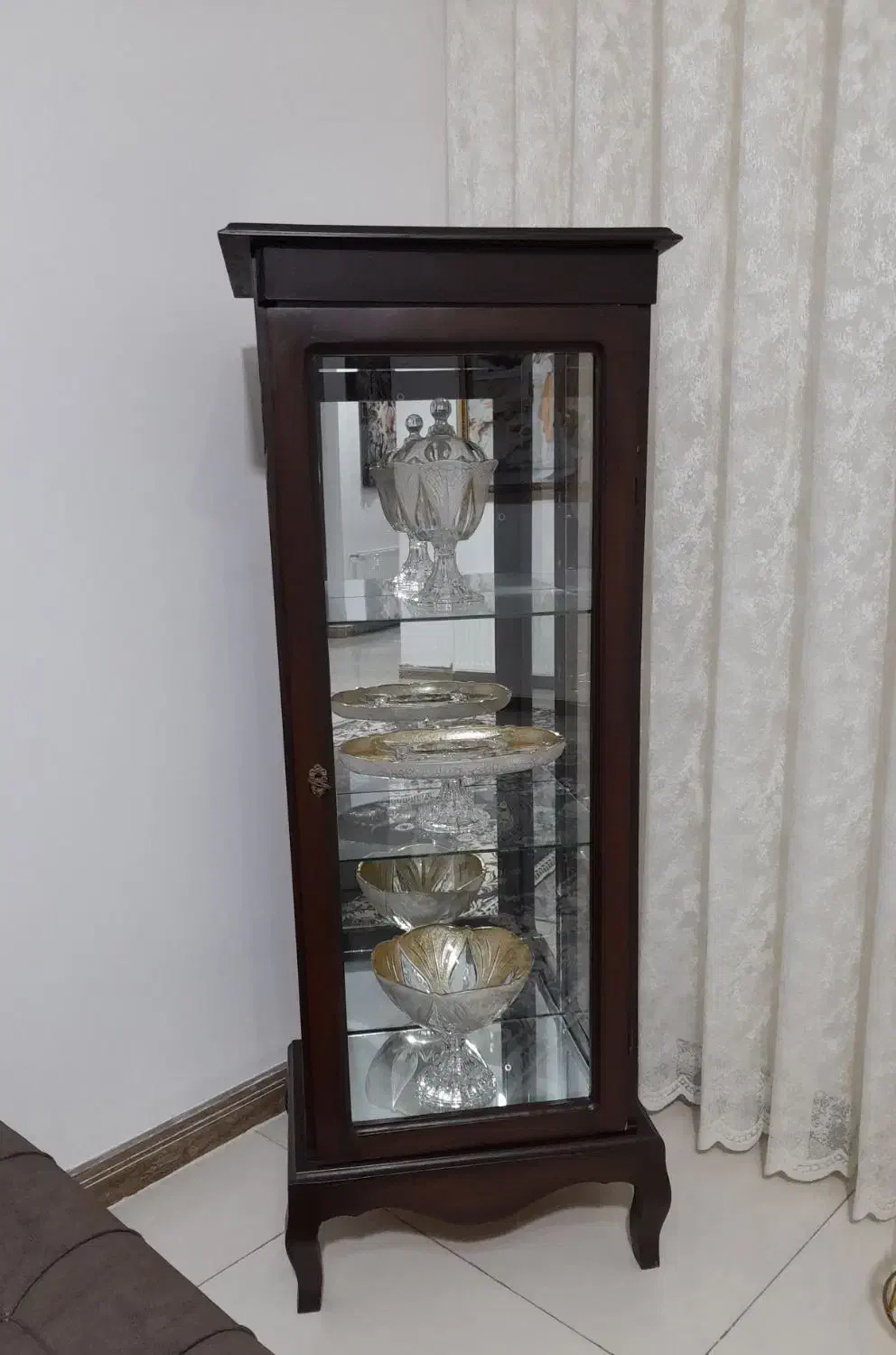 بوفه کنار سالنی|بوفه، ویترین، کنسول|لاهیجان, جمهوری|دیوار