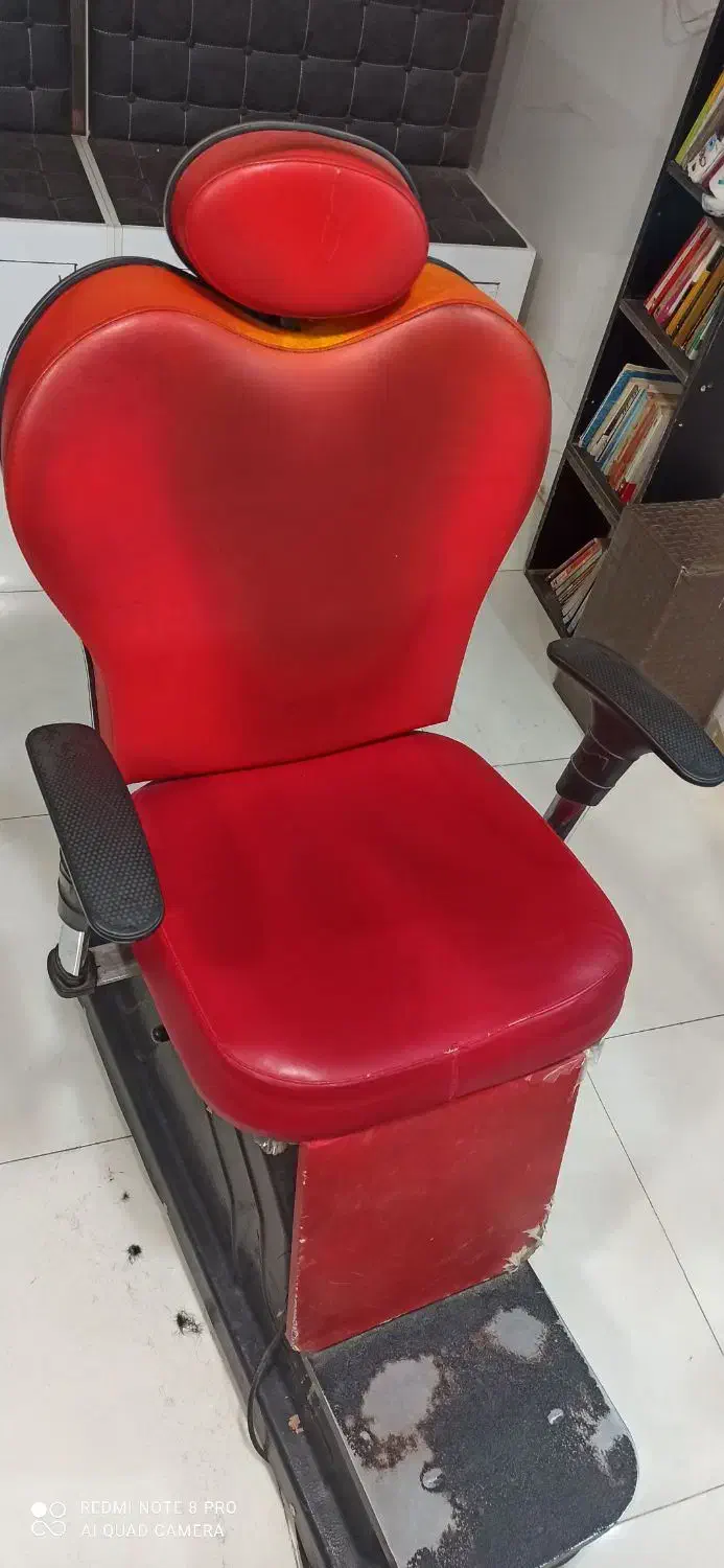 صندلی آرایشگاه|آرایشگاه و سالن‌های زیبایی|سبزوار, پاسداران|دیوار