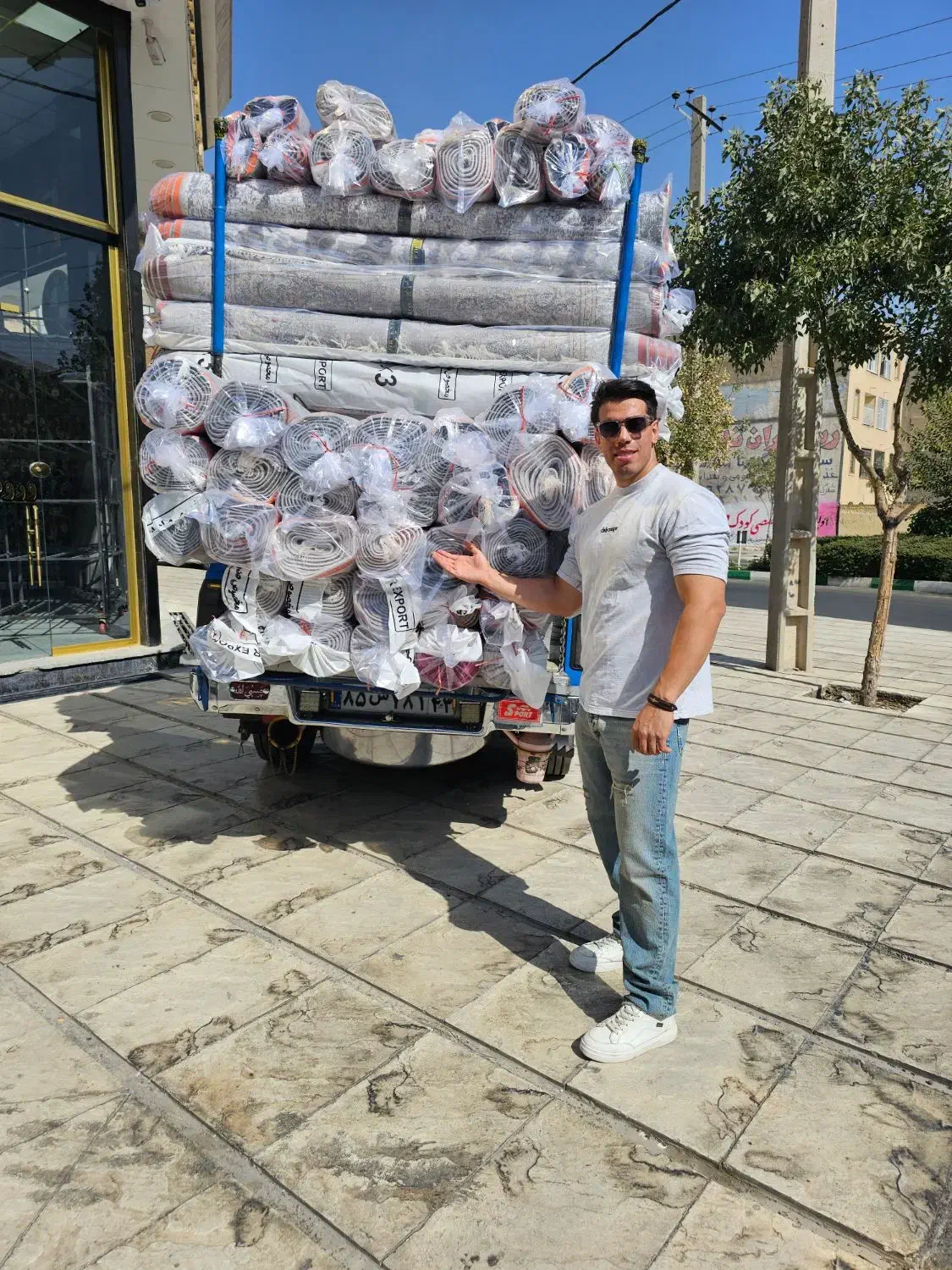 انبار فرش ایران|فرش|ورامین, ورامین|دیوار