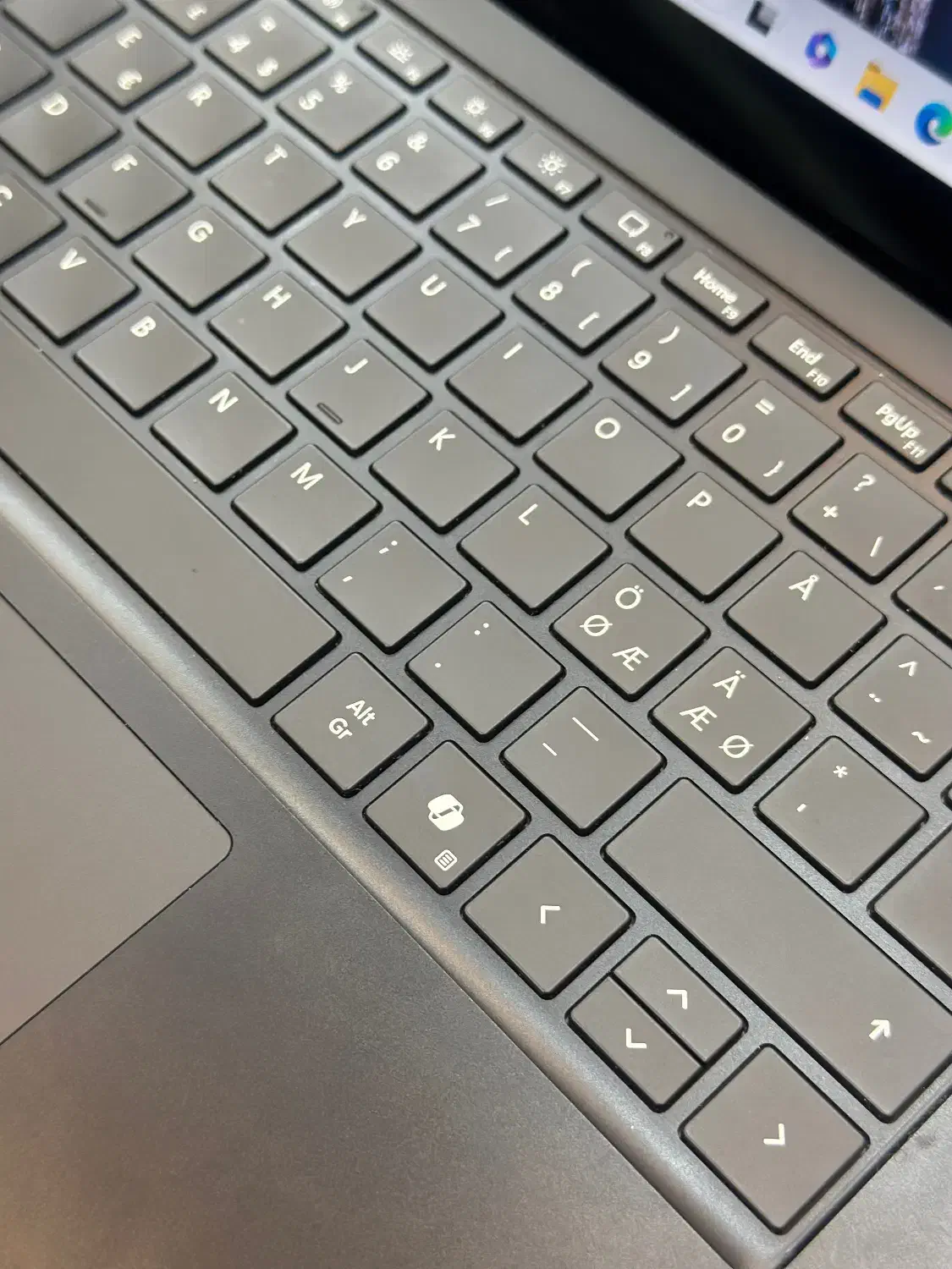 Surface laptop 6|رایانه همراه|شیراز, ملاصدرا|دیوار