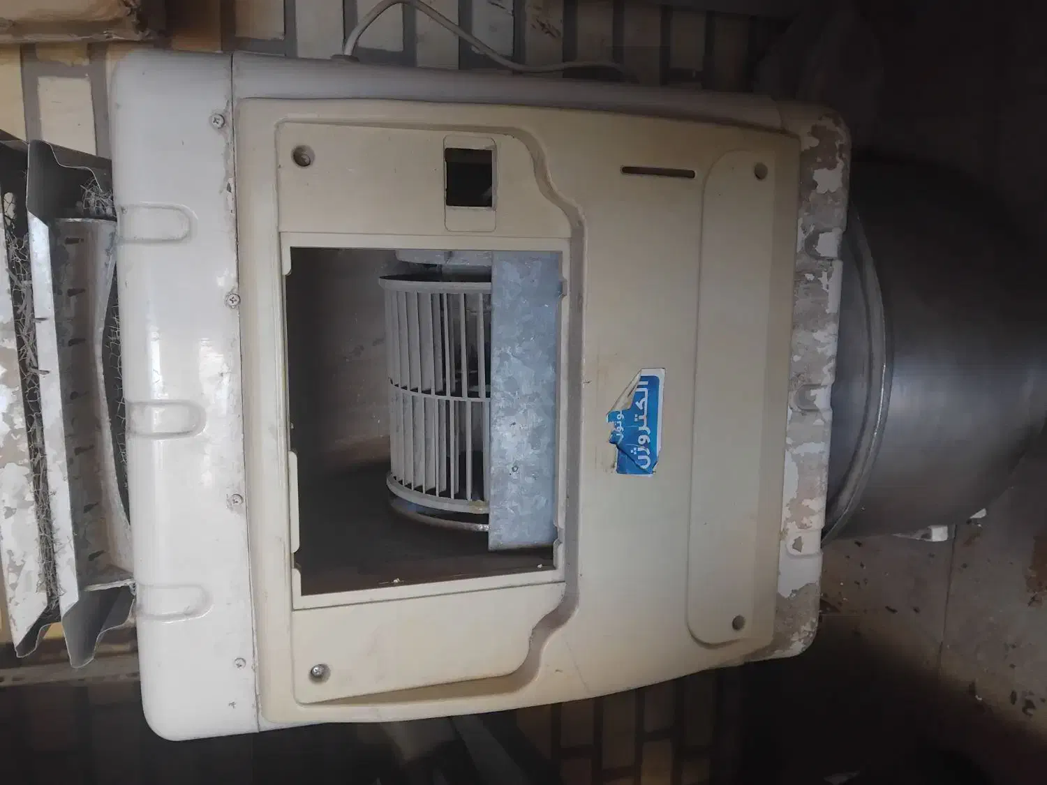 کولر آبی|کولر آبی|ایذه, |دیوار