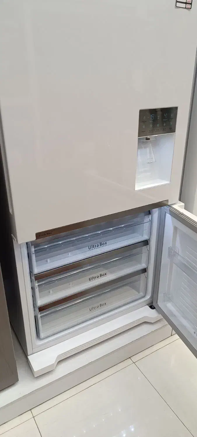 یخچال پایین فریزر دوو جشنواره(طالقانی اراک)|یخچال و فریزر|اراک, |دیوار