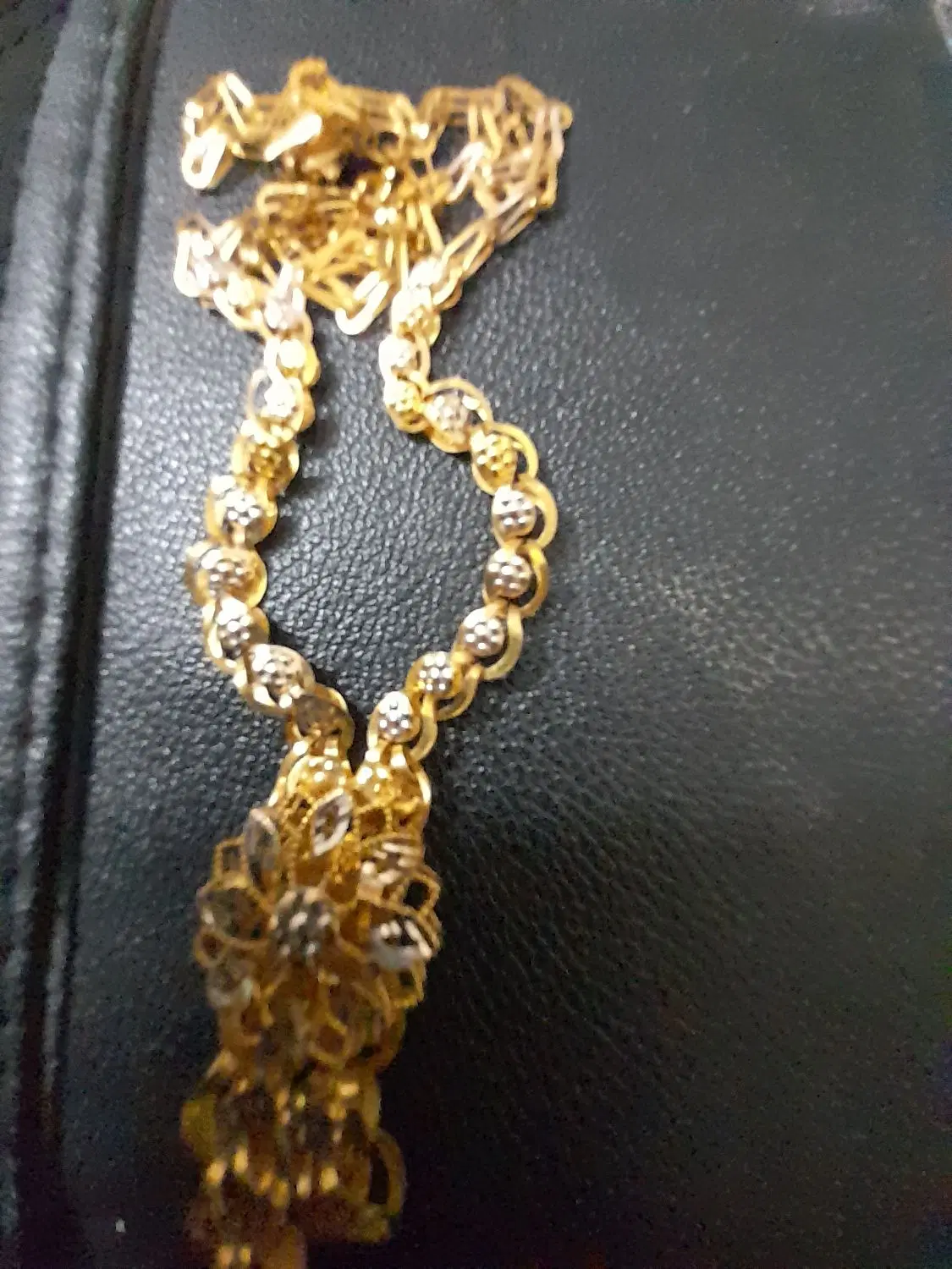 طلا|جواهرات|شیروان (خراسان), |دیوار