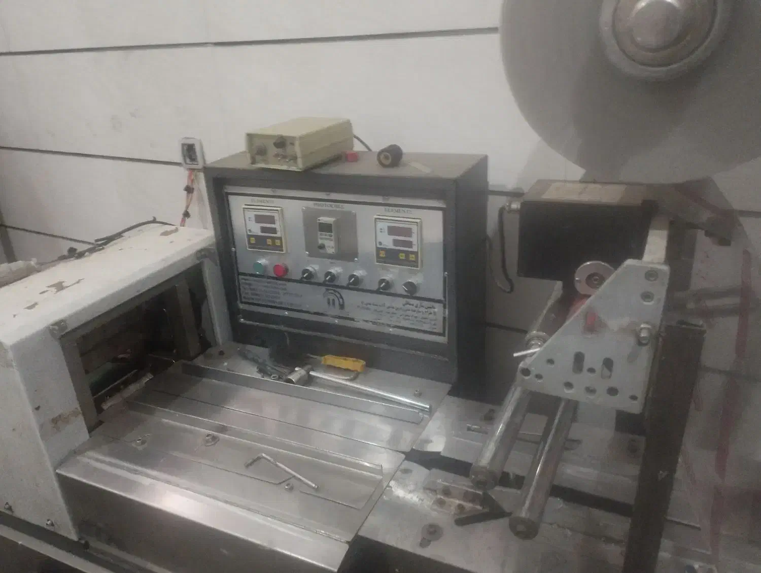 دستگاه بسته بندی پیلوپک مسایلی مکانیکی تک فاز|ماشین‌آلات صنعتی|بروجرد, |دیوار