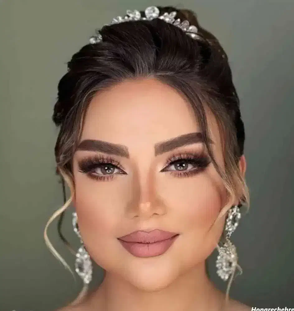 مدل میکاپ|خدمات آرایشگری و زیبایی|فولادشهر, B2|دیوار