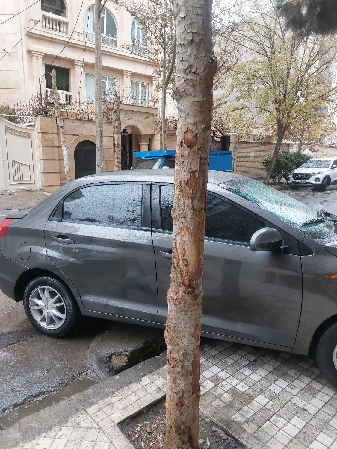 ام وی ام تمیز بدون رنگ خونگی|خودرو سواری و وانت|مشهد, بهاران|دیوار