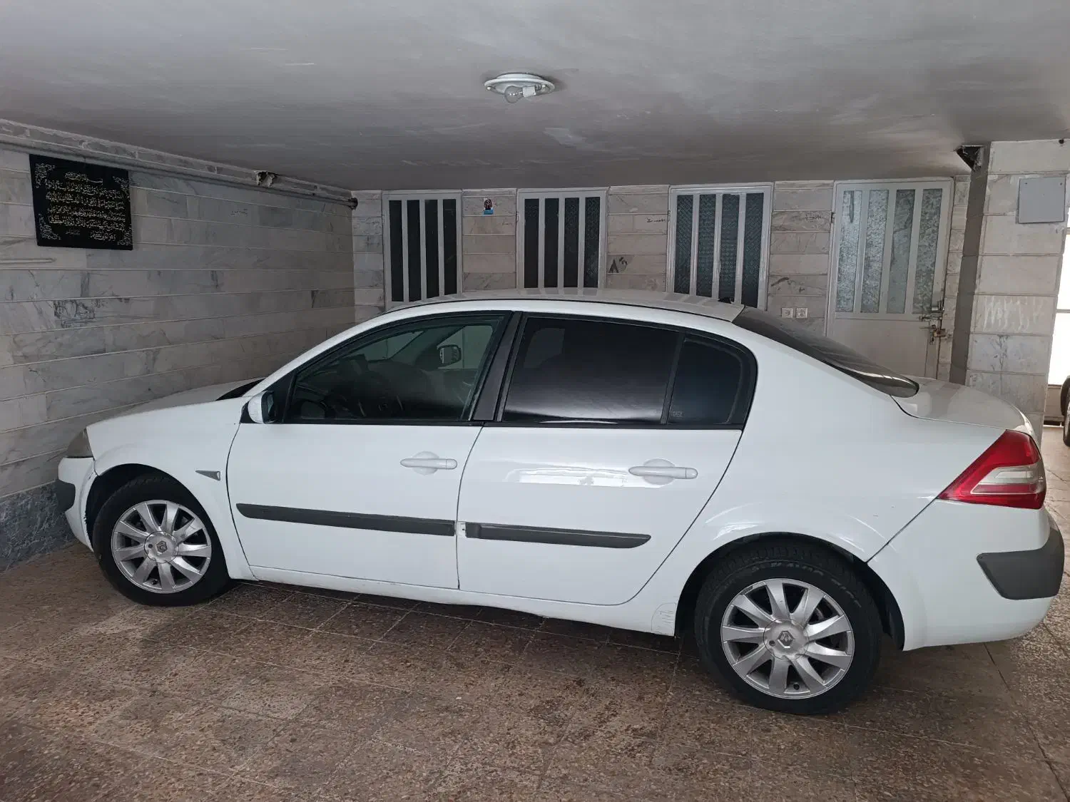 مگان سفید|خودرو سواری و وانت|کرج, مصباح|دیوار