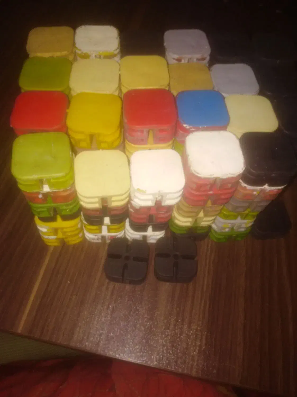 اتصال قفسه مشبک|کتابخانه، شلف، قفسههای دیواری|رشت, لاکانی|دیوار