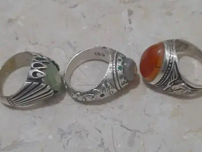 انگشتر عقیق دوپوس باباقوری زبرجد|جواهرات|کاشان, فاز ۲ ناجی آباد|دیوار