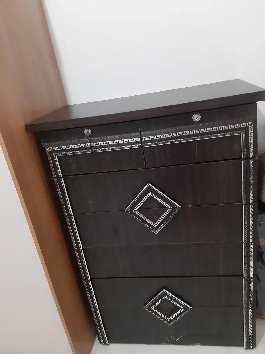 کمددراور|جاکفشی، کمد، دراور|رفسنجان, |دیوار