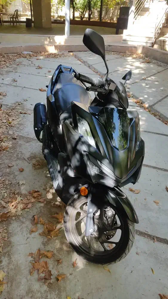 کلیک 160 آب خنک 4سوپاپ|موتورسیکلت|صدرا-فارس, فاز ۱|دیوار