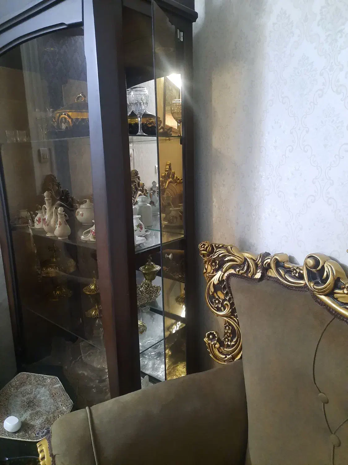 ویترین در حد نو|بوفه، ویترین، کنسول|تهران, نیکنام|دیوار