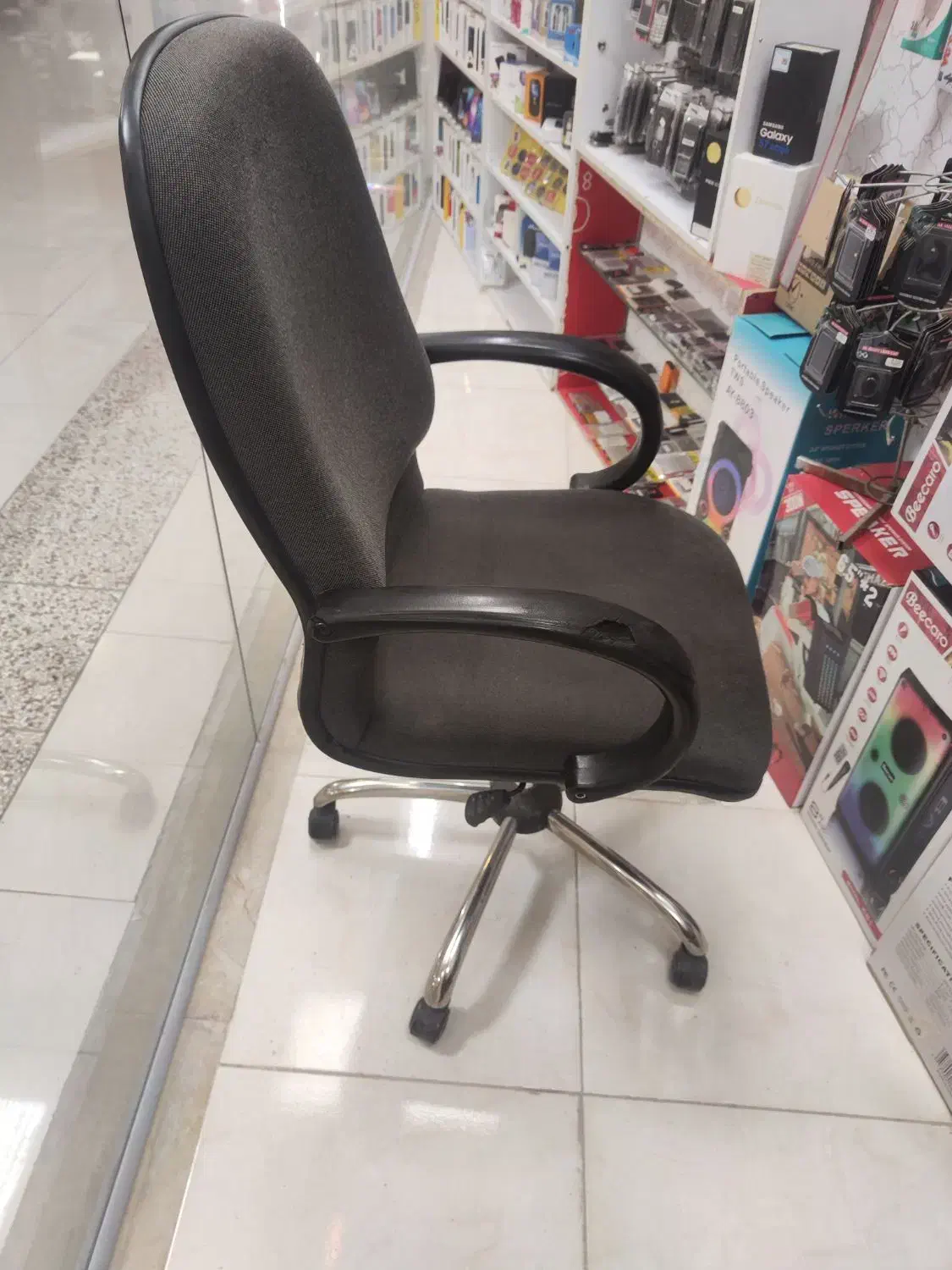 صندلی چرخان مدیریت|مبلمان اداری|مراغه, |دیوار