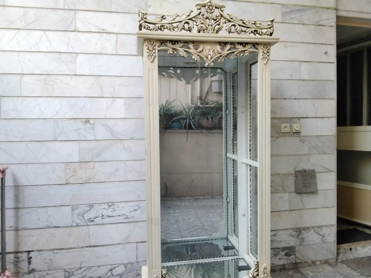 بوفه ویترین دار و کنسول و آینه|بوفه، ویترین، کنسول|رامشیر, |دیوار