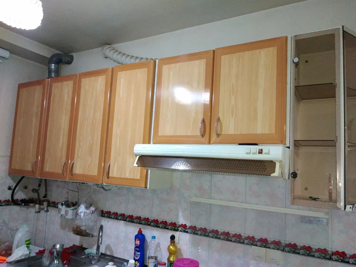 کابینتهای فلزی سالم با سینک و هود و آبچکان|مصالح و تجهیزات ساختمان|تهران, شهید رجایی|دیوار