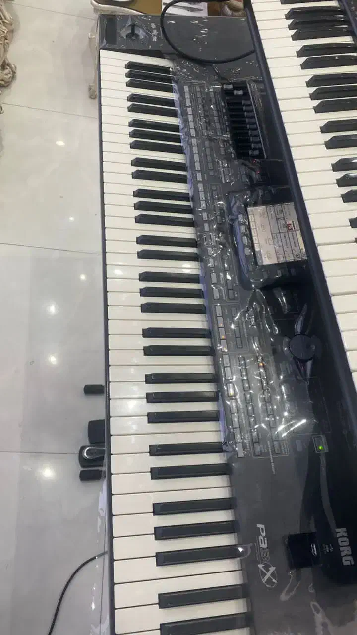 pa3x|پیانو، کیبورد، آکاردئون|تهران, شهرک ولیعصر جنوبی|دیوار