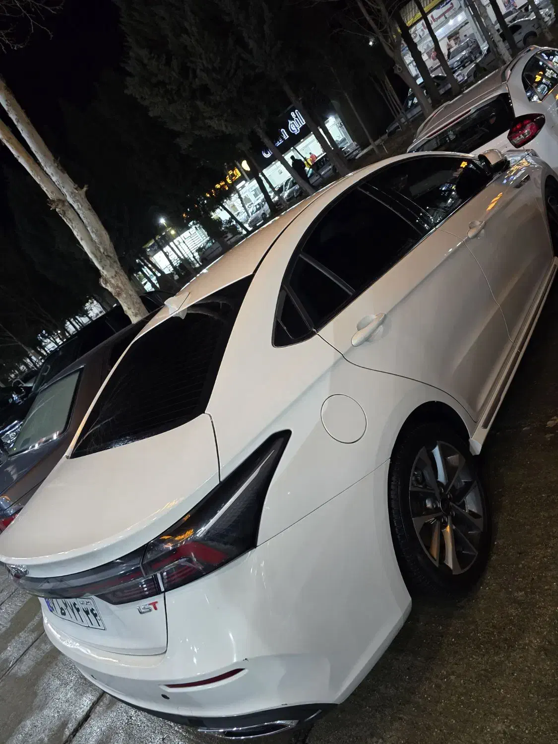 اریزو ۶ پرو|خودرو سواری و وانت|خرم‌آباد, |دیوار